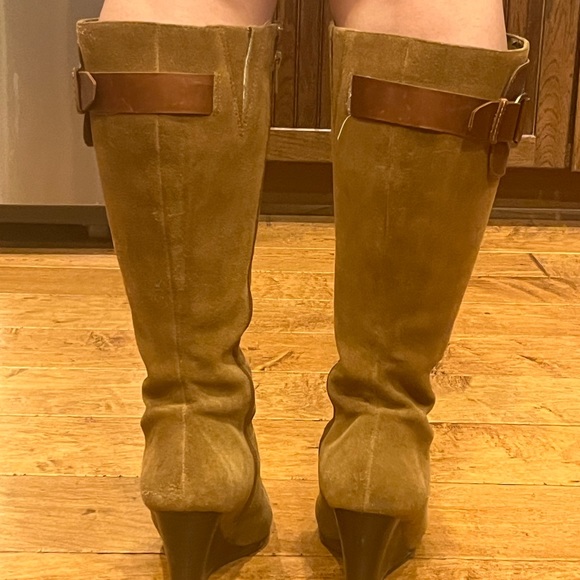 EUC! Aerosols Camel colored suede knee high wedge boots! - Picture 3 of 15